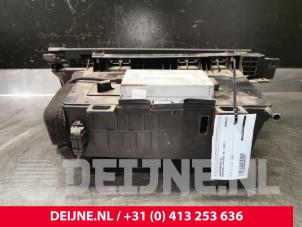 Mercedes A-Klasse Handschuhfach O45816 foto 4