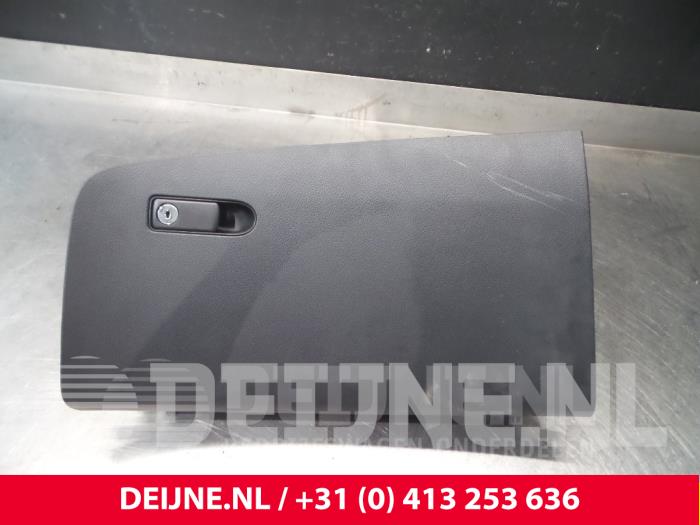 Mercedes Vito Glovebox O45821