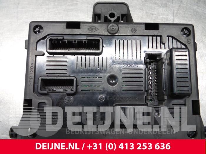 Renault Clio Module (diversen) O45976