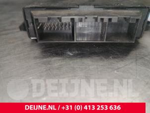 Renault Master PDC Modul O46021 foto 4