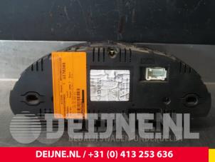 Mercedes Vito Instrument panel O46033 photo 3