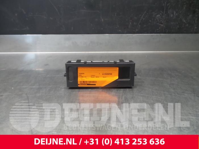 Opel Vivaro Clock O46048