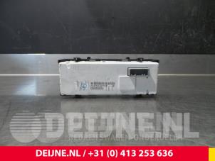 Opel Vivaro Clock O46048 photo 2
