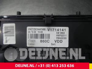 Volkswagen Touran Tacho - Kombiinstrument KM O46235 foto 3