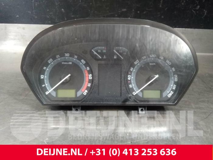 Skoda Fabia Kilometerteller KM O46395
