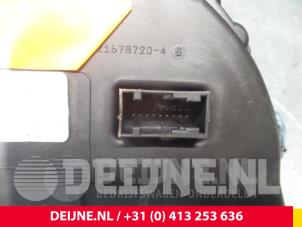 Citroen C2 Kilometerteller KM O46405 foto 2