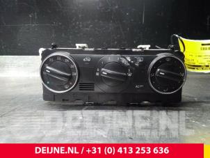 Mercedes B-Klasse Heater control panel O46652 photo 2