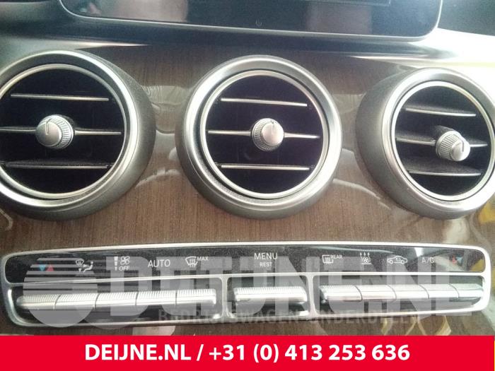 Mercedes C-Klasse Kachel Bedieningspaneel O46674