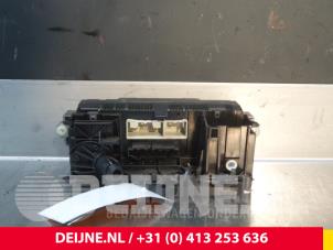Volkswagen Caddy Kachel Bedieningspaneel O46841 foto 2