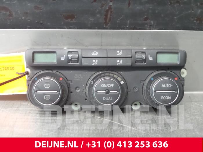 Volkswagen Passat Heater control panel O46861