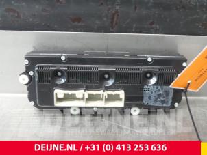 Volkswagen Passat Heater control panel O46861 photo 2