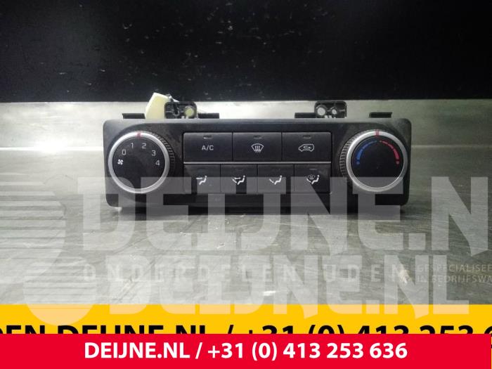 Hyundai H350 Kachel Bedieningspaneel O46936