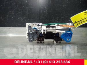 Nissan NV200 Heater control panel O46960 photo 2