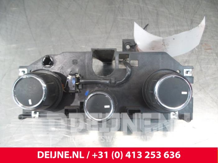 Iveco New Daily Kachel Bedieningspaneel O46973