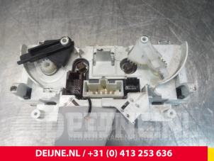 Peugeot Expert Heizung Bedienpaneel O47041 foto 2