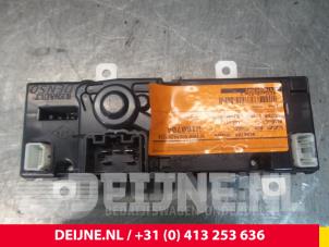Renault Master Heizung Bedienpaneel O47111 foto 2