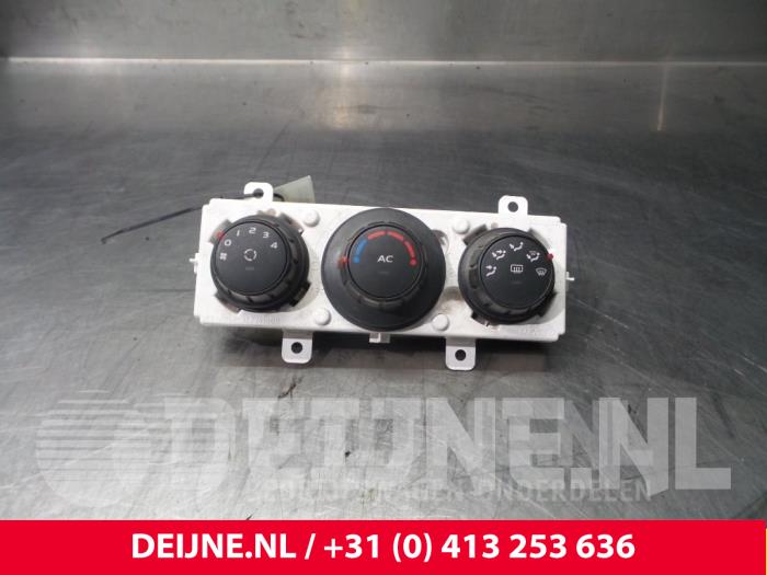 Renault Master Heizung Bedienpaneel O47120