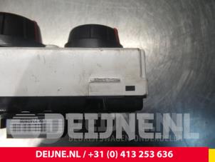 Renault Master Heater control panel O47123 photo 3
