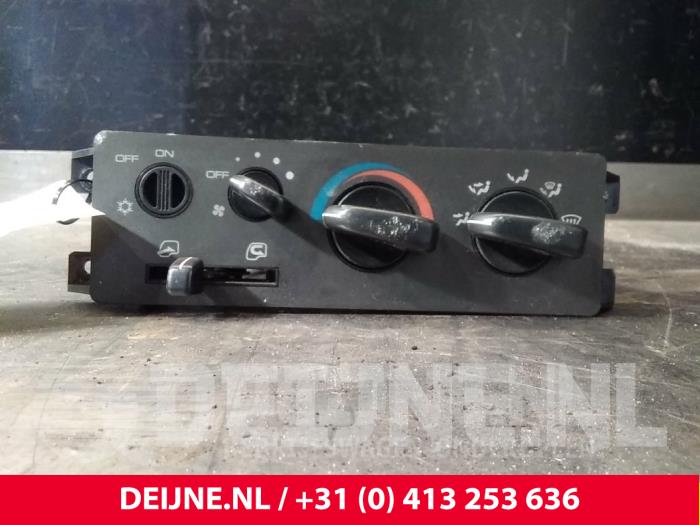 Mitsubishi Canter Kachel Bedieningspaneel O47133