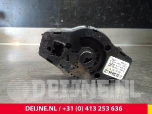 Audi A4 Licht Schalter O47154 foto 2