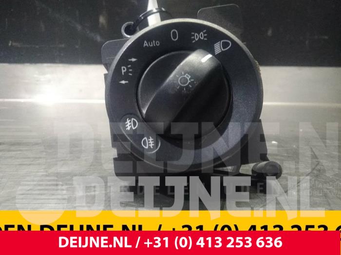 Volkswagen Crafter Licht Schakelaar O47303