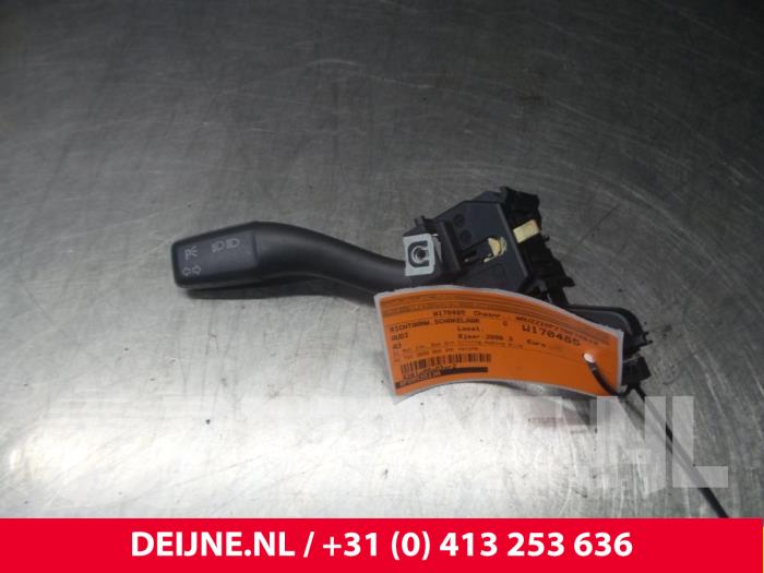 Audi A3 Richtingaanwijzer Schakelaar O47377