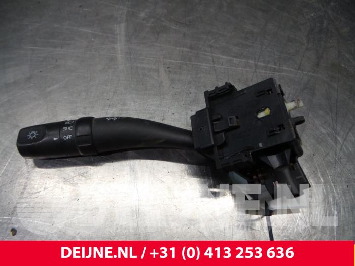Hyundai H300 Richtingaanwijzer Schakelaar O47461