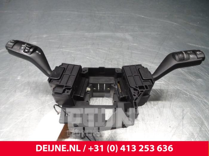 Ford Focus Kombischalter Lenksäule O47696