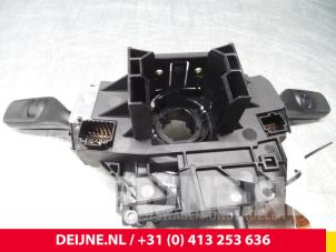 Ford Focus Combischakelaar Stuurkolom O47697 foto 2