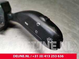 Volkswagen Polo Steering column stalk O47774 photo 3