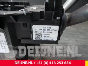 Volkswagen Passat Steering column stalk O47819 photo 3