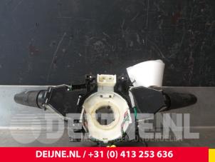 Nissan Cab Star Steering column stalk O47871 photo 2
