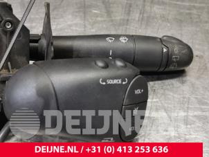 Nissan Kubistar Steering column stalk O47874 photo 3