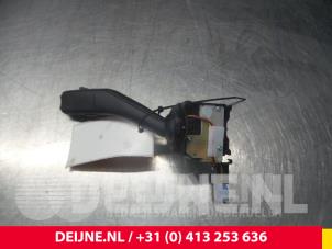 Volkswagen Caddy Ruitenwis Schakelaar O48080 foto 2