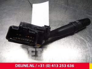 Toyota Hiace Ruitenwis Schakelaar O48139 foto 2