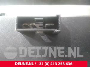 Mercedes Vito Paniekverlichtings Schakelaar O48150 foto 2
