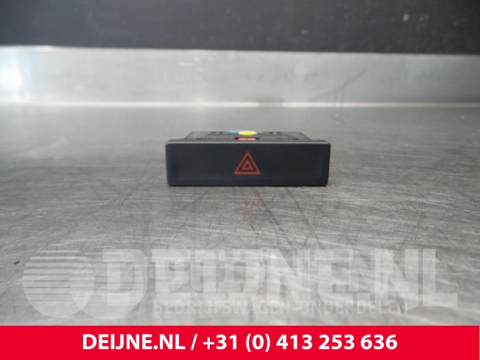 Volkswagen Crafter Panic lighting switch O48170