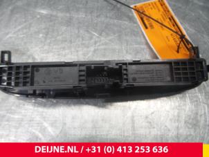 Peugeot 308 Panic lighting switch O48182 photo 2