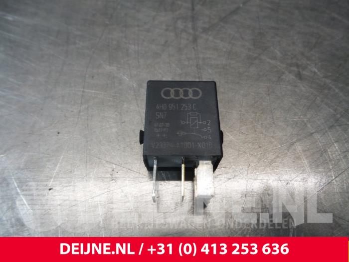 Volkswagen Crafter Relay O48197