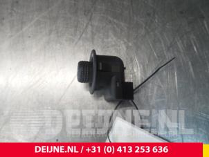 Ford Transit Custom Spiegel Schalter O48202 foto 2