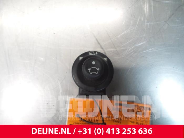 Ford Fiesta Spiegel Schalter O48211