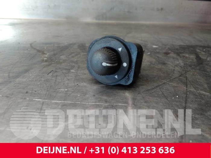 Fiat Doblo Spiegel Schalter O48225