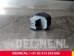 Fiat Doblo Spiegel Schalter O48225 foto 2