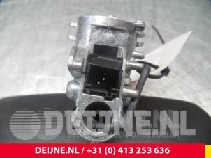 Peugeot 308 Rear view mirror O48290 photo 3
