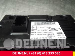 Ford Transit Connect Interior display O48301 photo 3