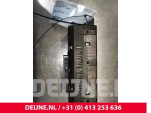 Opel Vivaro Anzeige Innen O48313 foto 2