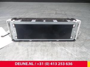 Gebruikte Display Interieur Peugeot 308 (4A/C) 1.6 HDi 16V FAP Prijs € 60,00 Margeregeling aangeboden door van Deijne Onderdelen Uden B.V.
