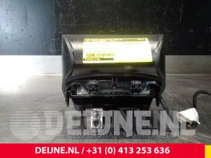 Renault Trafic Interior display O48358 photo 2