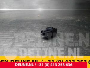 Peugeot Expert AUX/USB aansluiting O48394 foto 2