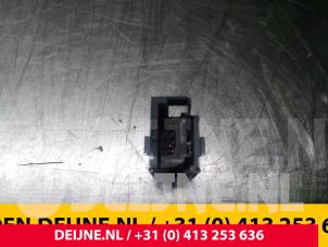 Peugeot Expert AUX/USB aansluiting O48394 foto 3